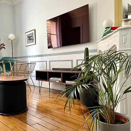 Guestready - Cozy And Elegant Flat In Montmartre Apartment *